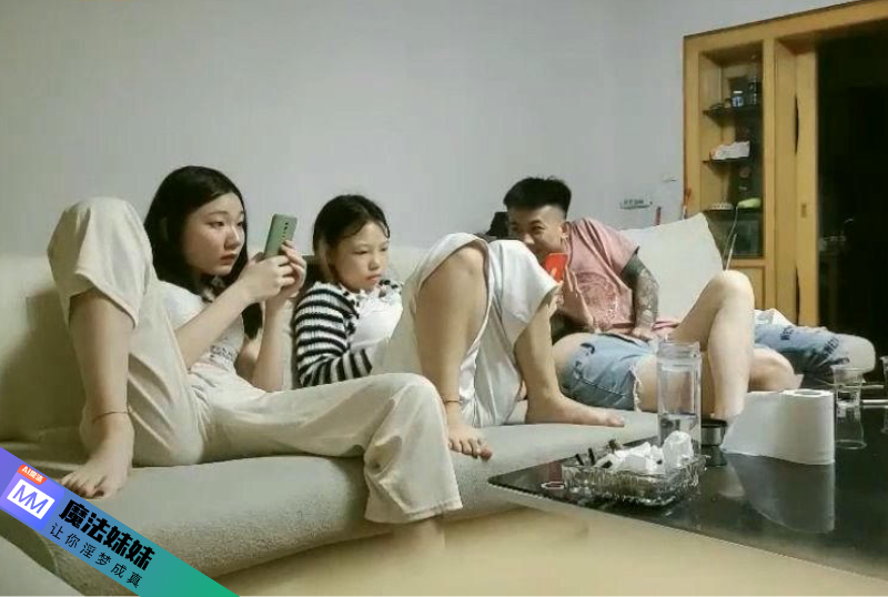 全国探花 - 超短牛仔褲的小妹妹被操 周總全國探花